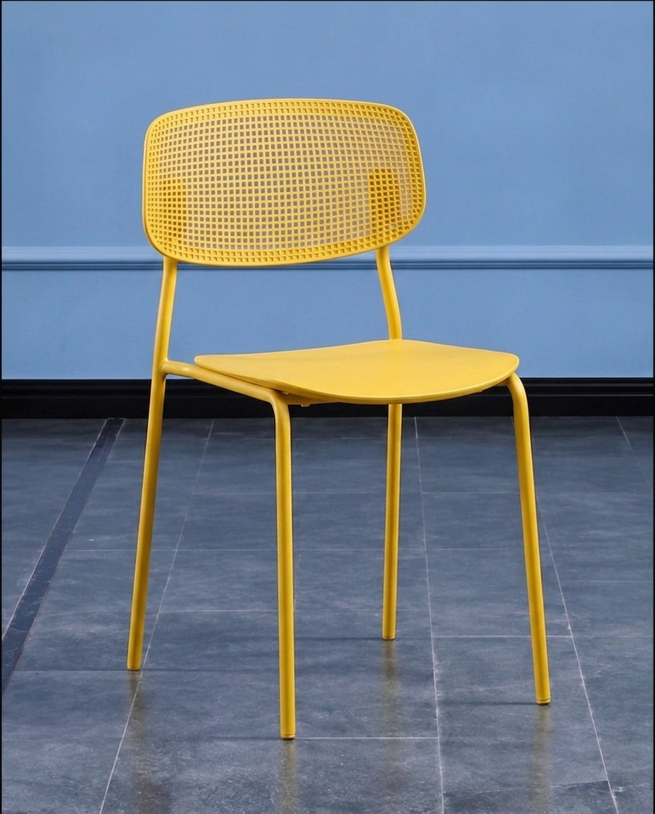 NOMI PP CHAIR