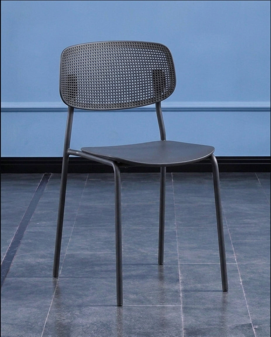 NOMI PP CHAIR
