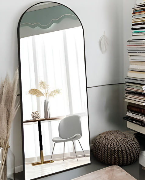 Arc Mirror