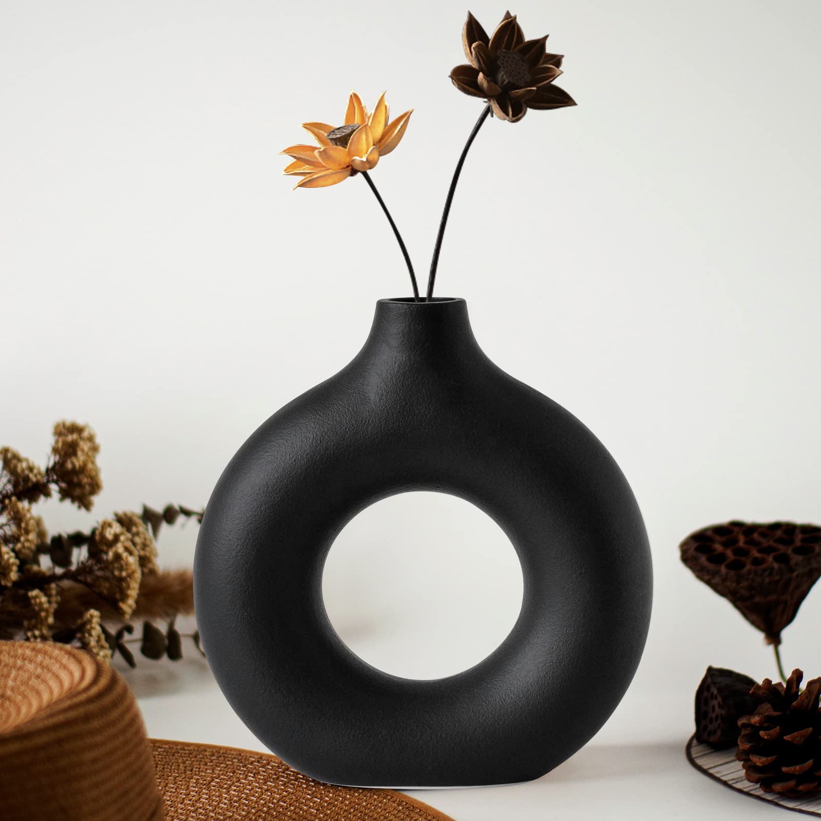 Black Donut Vase